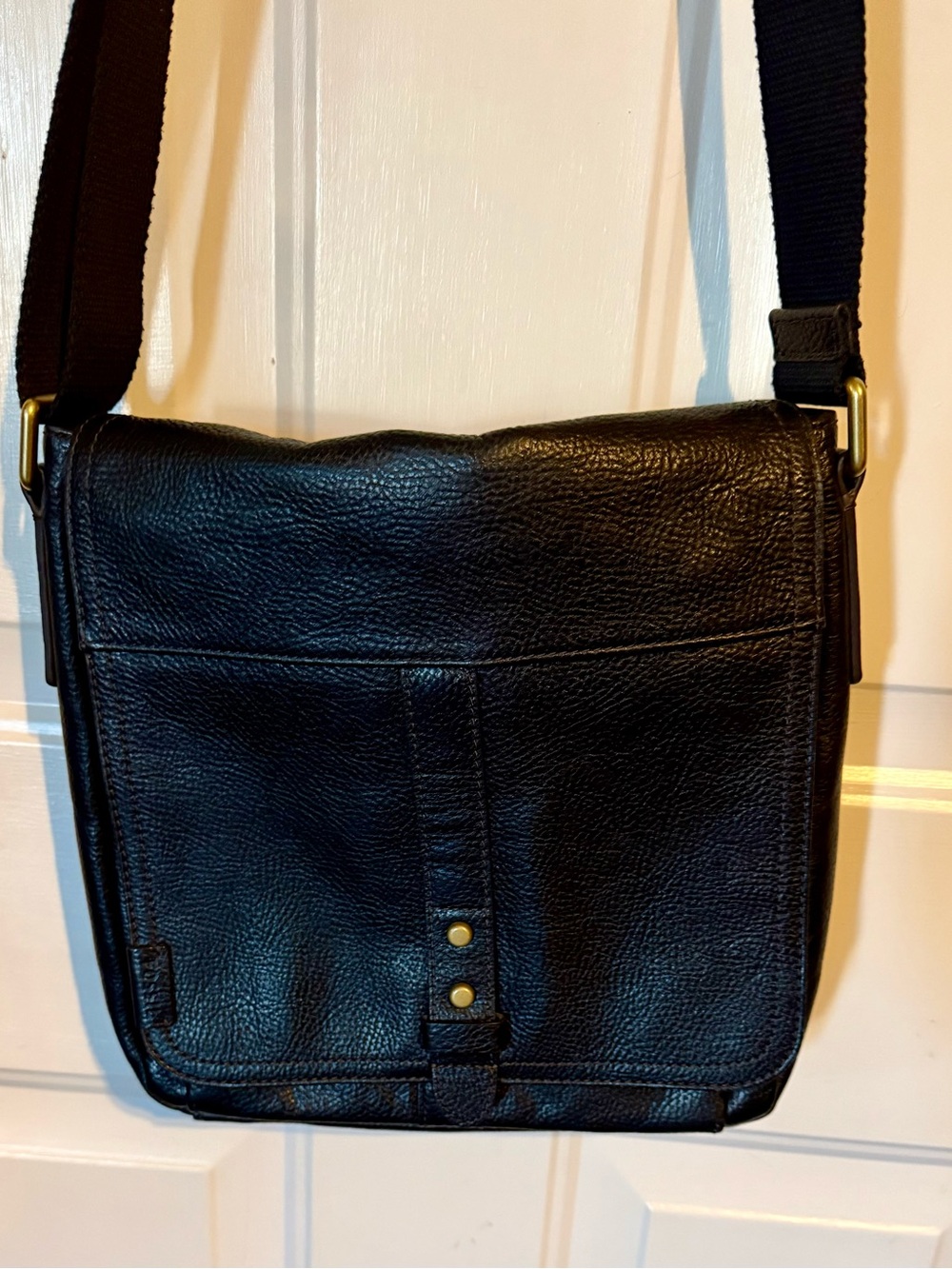 Fossil Travis Black Pebbled Leather City Messenger Bag/ Pristine Condition